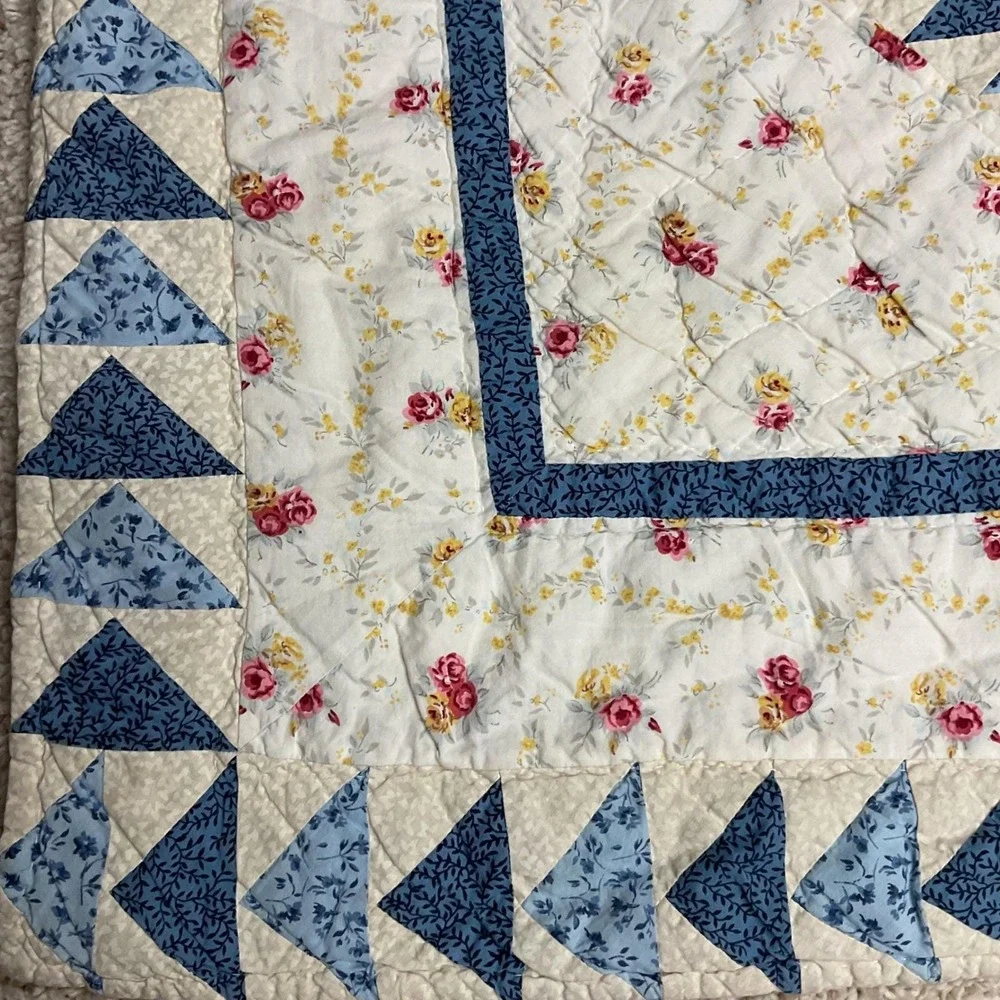 Vtg Hand Quilted Star Quilt 80x82 Americana‎ Farmhouse Cottage Cotton Bedspread